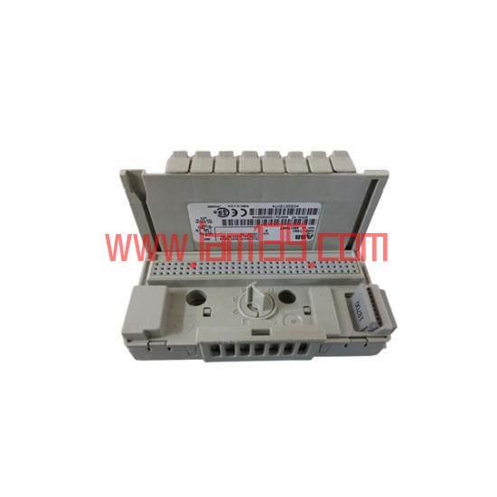 
ABB S200TBNF - S200-TBNF熔断式端子基座，高功率工业控制模块